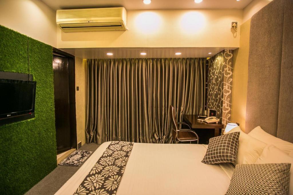 Tropical Daisy Hotel Dhaka Buitenkant foto
