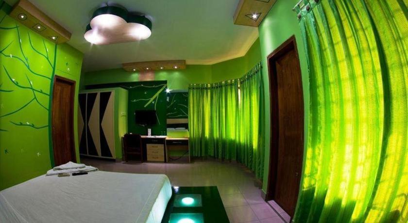 Tropical Daisy Hotel Dhaka Buitenkant foto